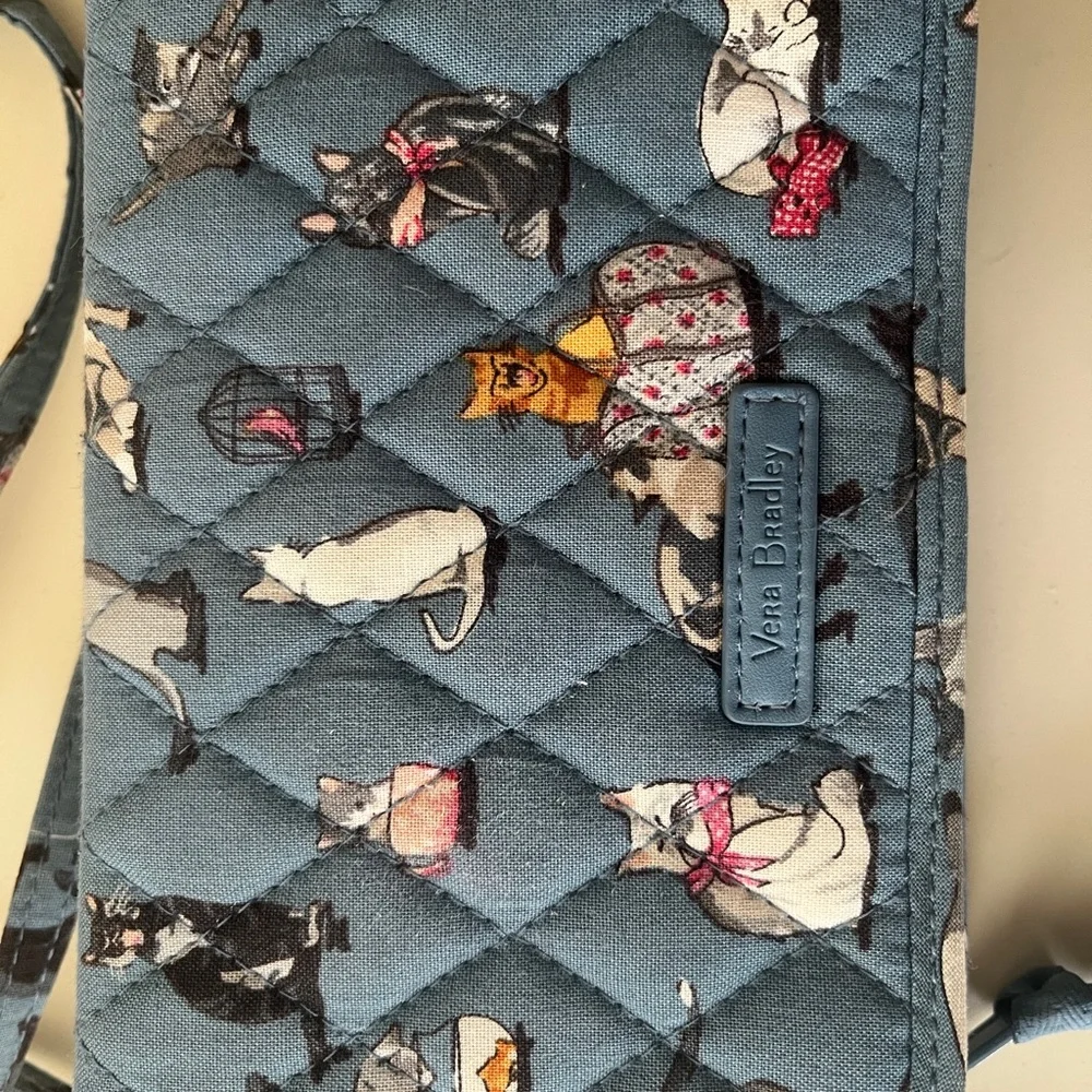 Vera Bradley Quilted Cat Design Crossbody Bag - Picture 2 of 6